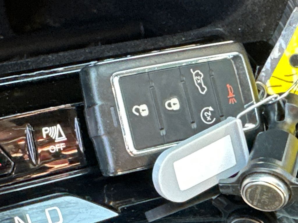 Used 2023 Black Jeep Series II image 33
