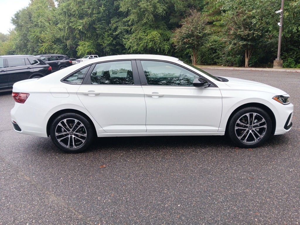 2025 Volkswagen Jetta 1.5T Sport 6