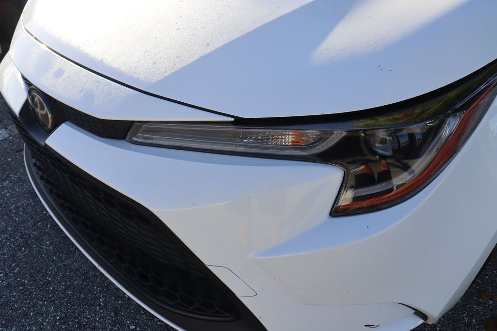 2020 Toyota Corolla LE 3