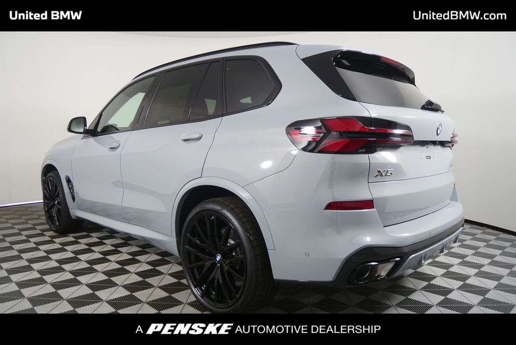 Thumbnail: 2026 BMW X5 - 5