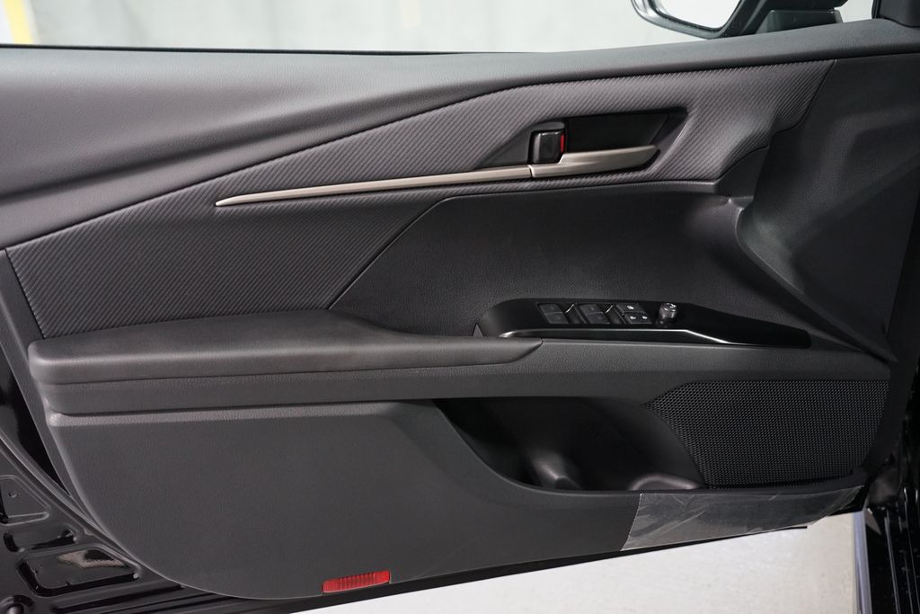 Thumbnail: 2026 Toyota Camry - 31