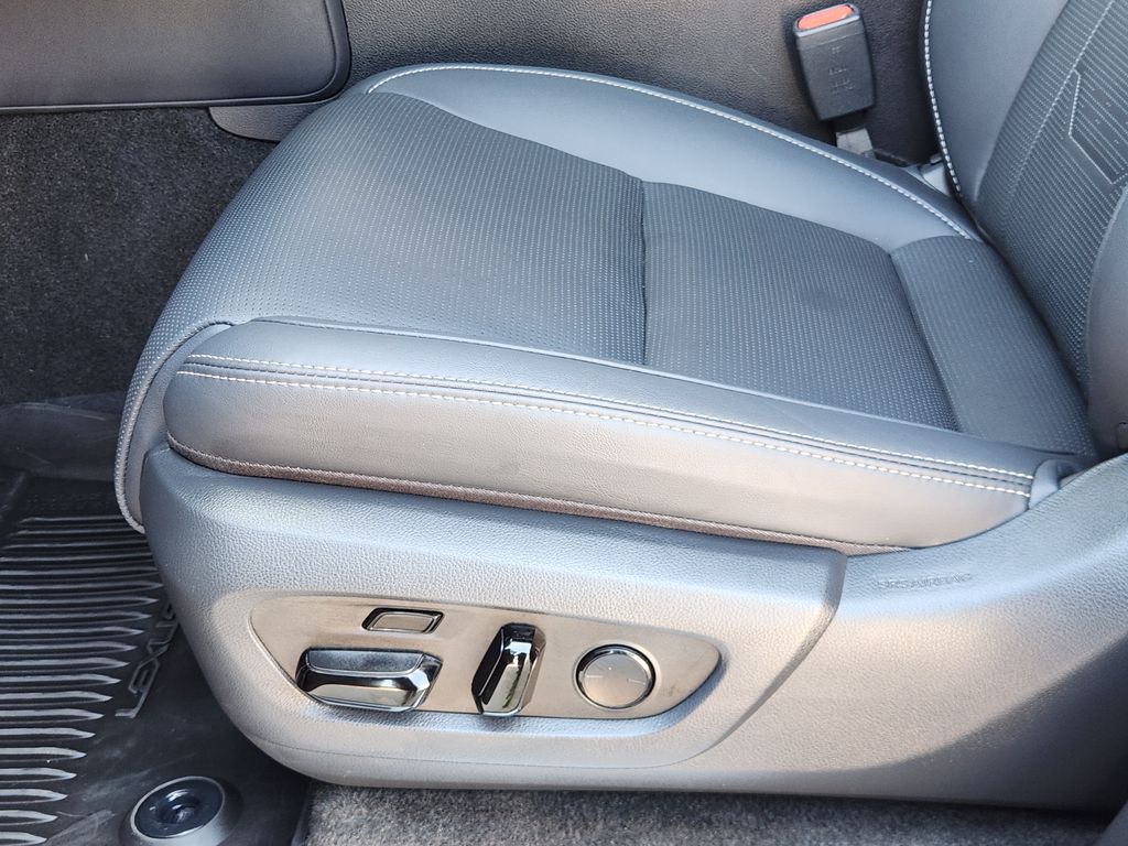 2025 Lexus GX 550 Luxury+ Black at Westside Lexus
