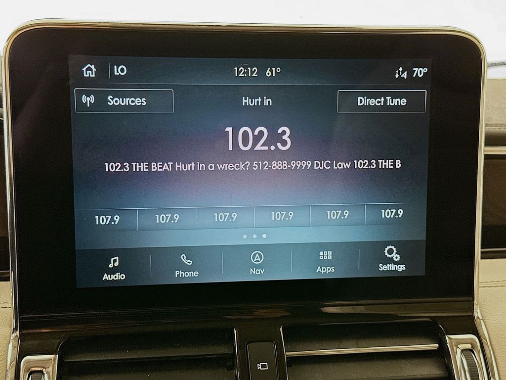 Thumbnail: 2021 Lincoln Navigator - 15