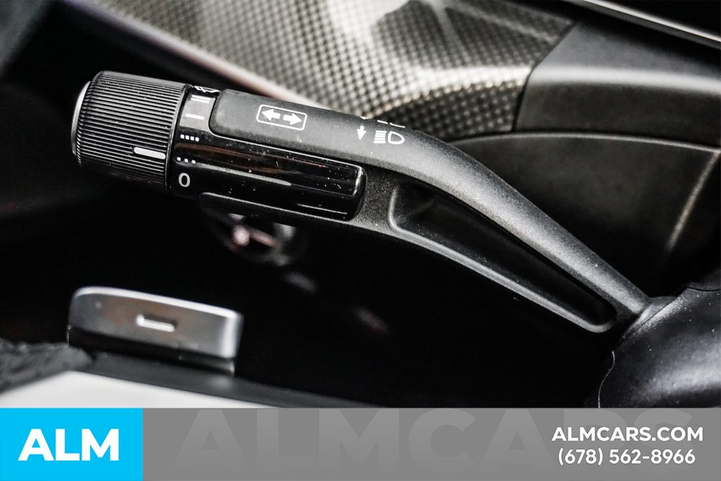 Used 2024  Mercedes-Benz C 300 image 26