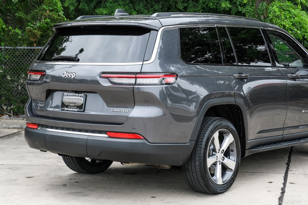 used 2021 Jeep Grand Cherokee L car, priced at $29,168