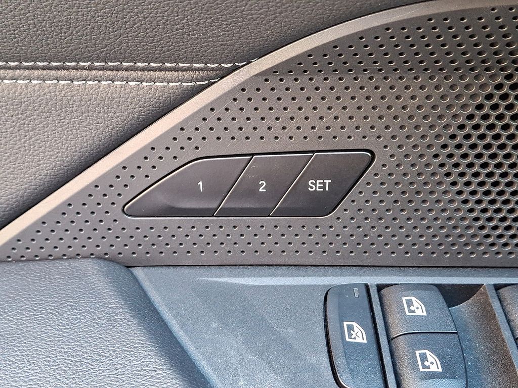 Thumbnail: 2022 BMW 4 Series - 27