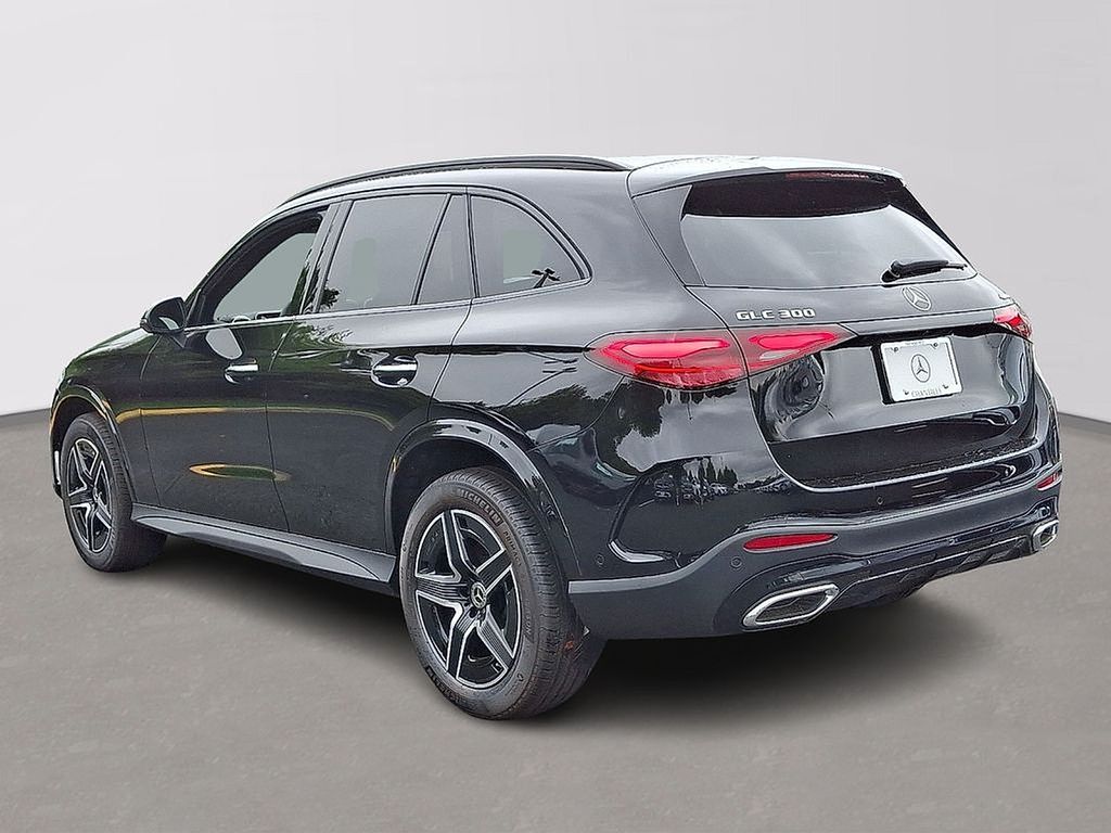 Thumbnail: 2025 Mercedes-Benz GLC - 4