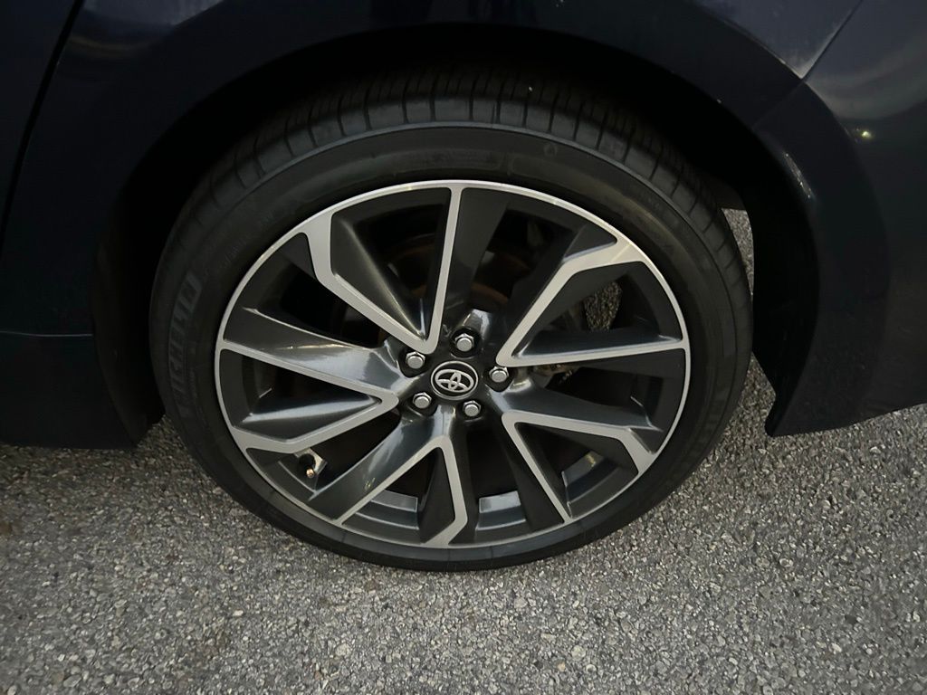 Thumbnail: 2021 Toyota Corolla - 9