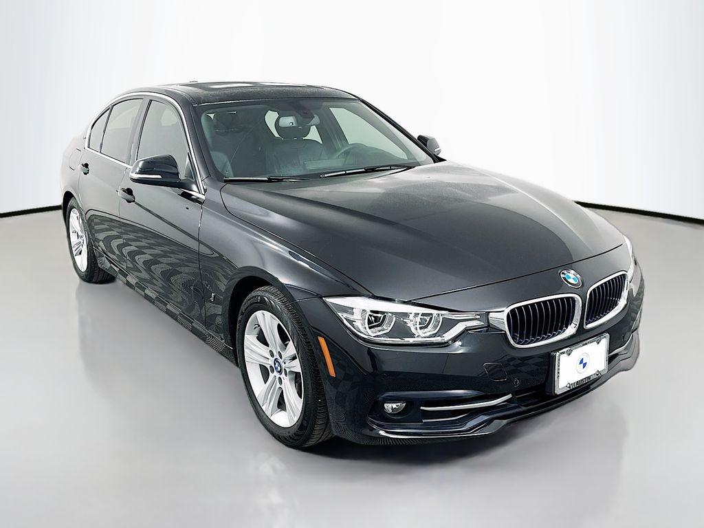 2018 BMW 3 Series 330e iPerformance 3