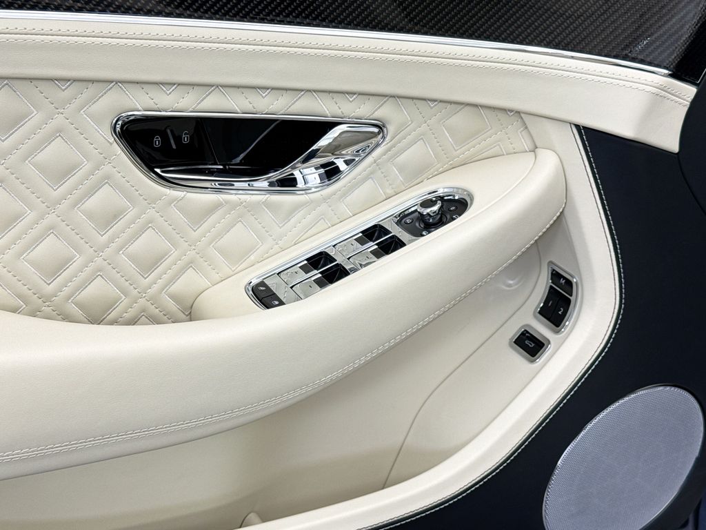 Thumbnail: 2024 Bentley Continental - 31