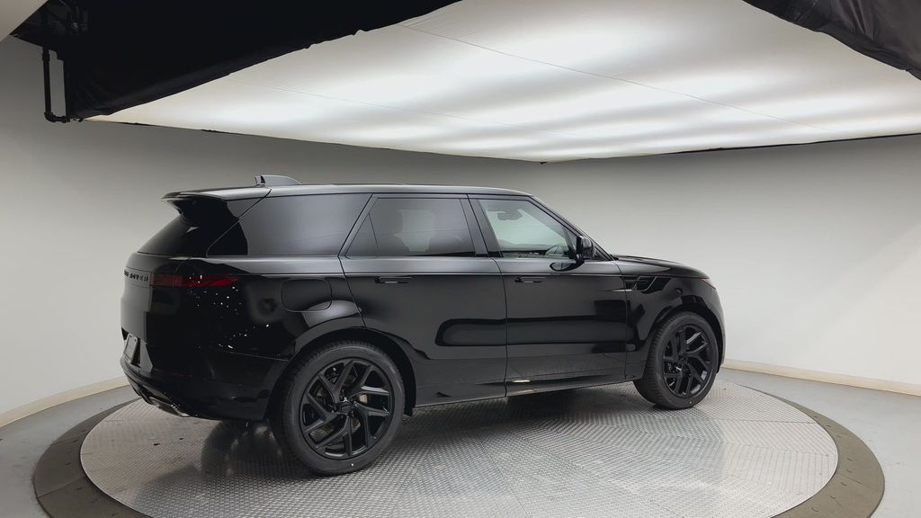 Thumbnail: 2026 Land Rover Range Rover Sport - 2