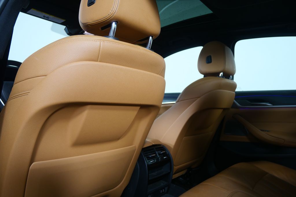 Thumbnail: 2021 BMW 5 Series - 15