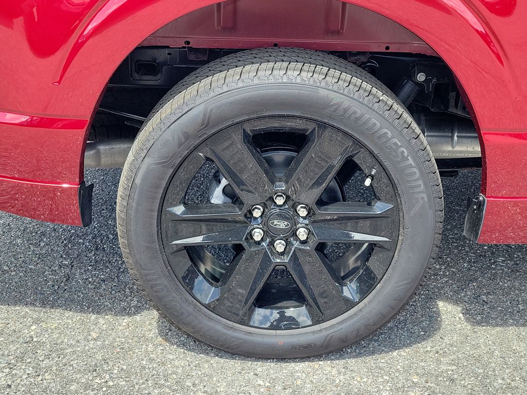 View vehicle photo 5