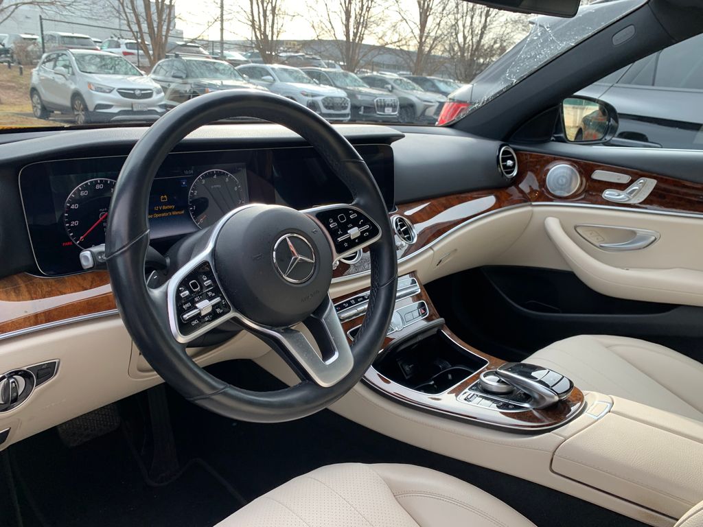 Thumbnail: 2019 Mercedes-Benz E-Class - 6
