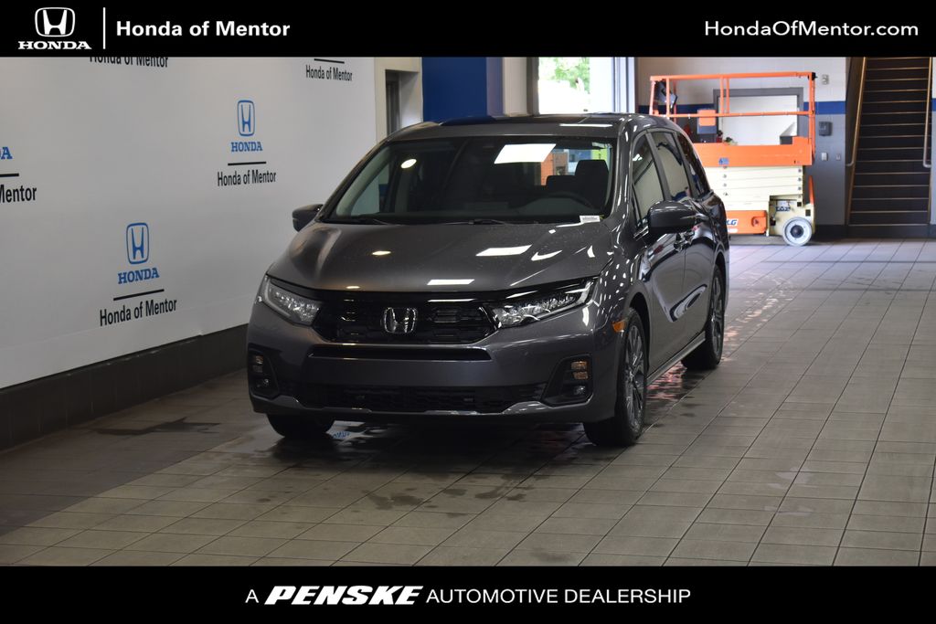 2025 Honda Odyssey Touring -
                Mentor, OH