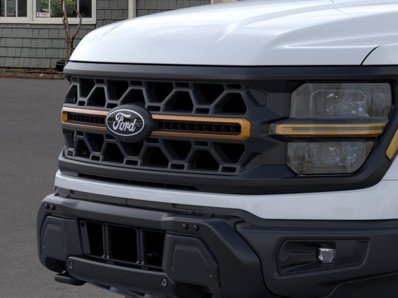 New 2025 White Ford Tremor image 17