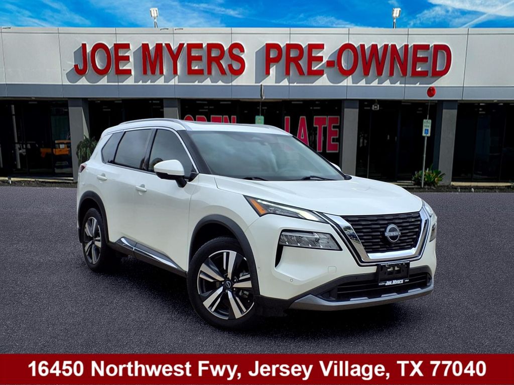 2023 Nissan Rogue SL - 0