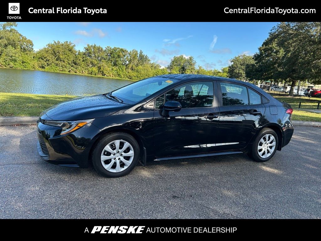 Thumbnail: 2024 Toyota Corolla - 1