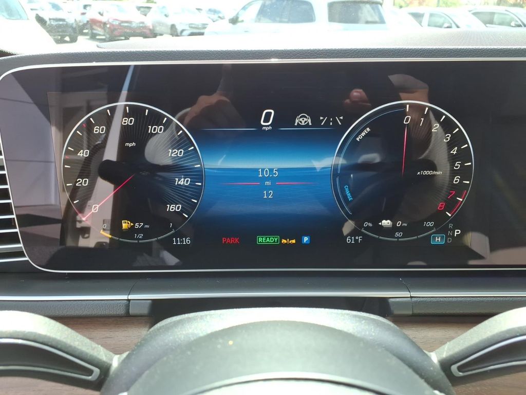 New 2026 White Mercedes-Benz GLE 450e image 18