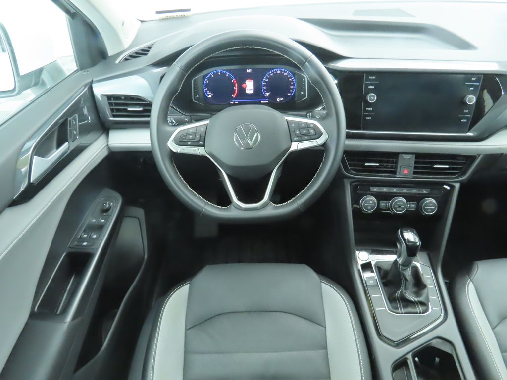 Thumbnail: 2022 Volkswagen Taos - 10