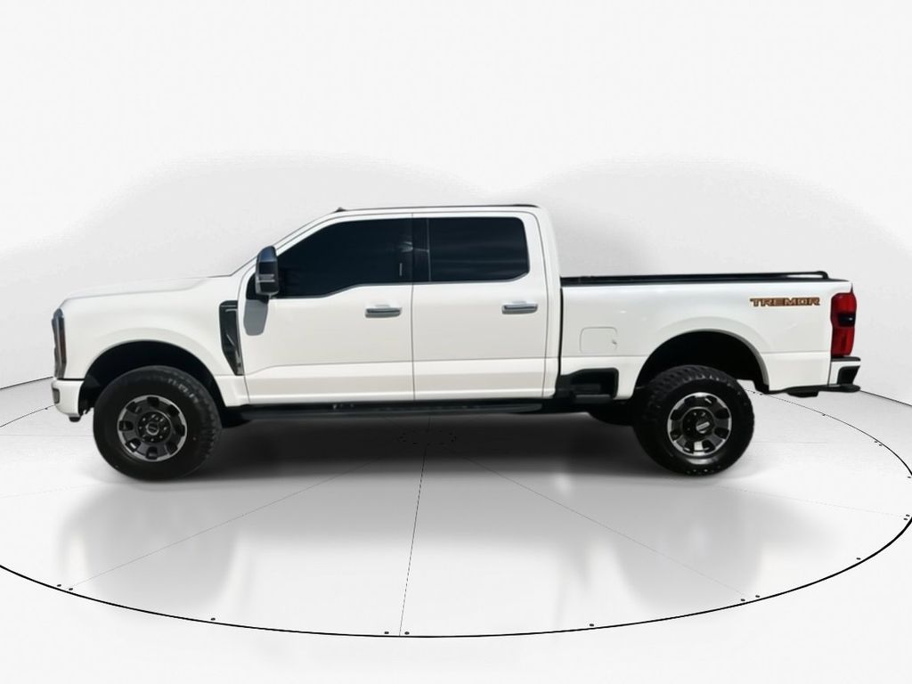 2024 White Metallic Ford Super Duty F-250 SRW Platinum 4X4 Truck
