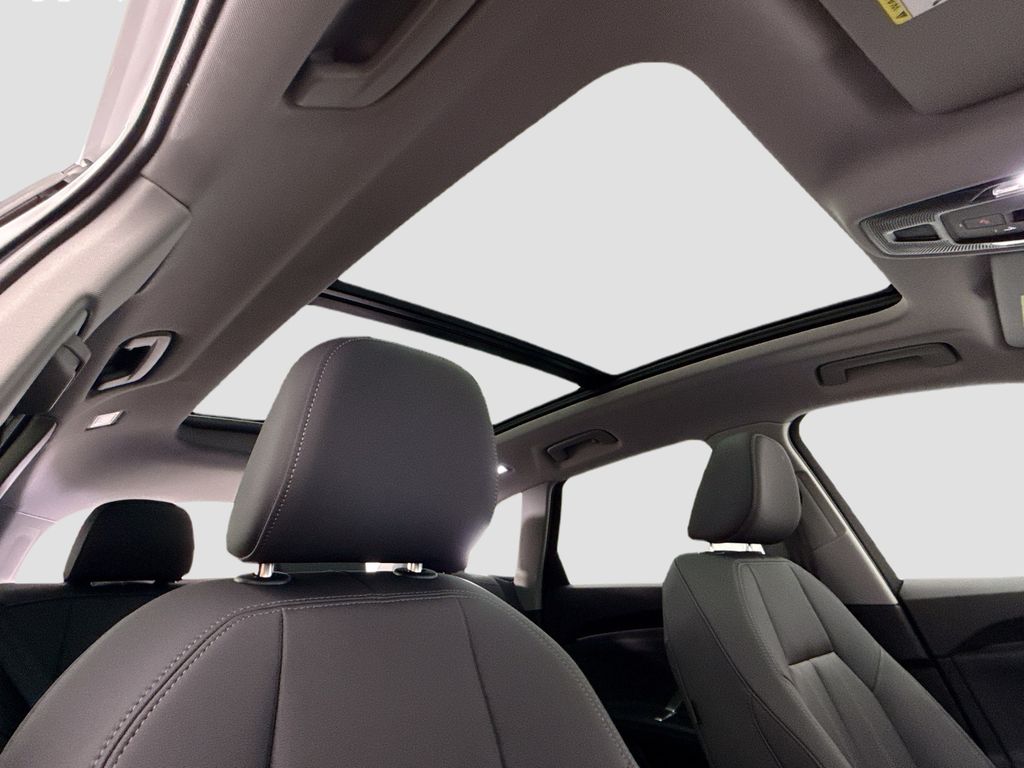 Thumbnail: 2025 Audi Q5 - 18