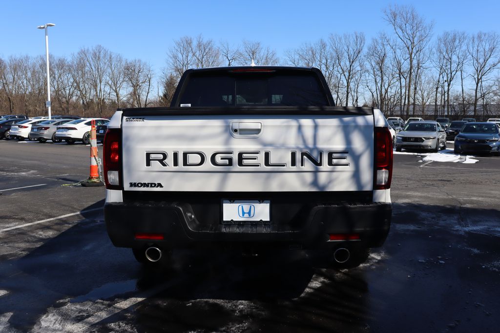 Thumbnail: 2025 Honda Ridgeline - 4