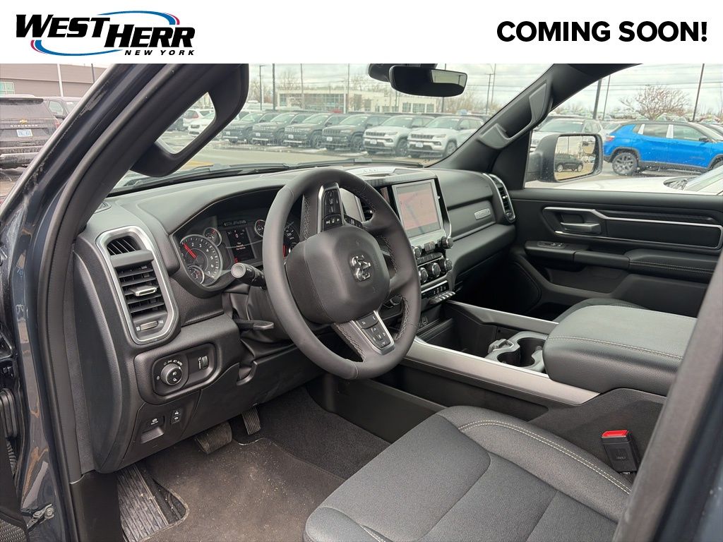 Certified Used 2025 Blue Ram Big Horn/Lone Star image 5