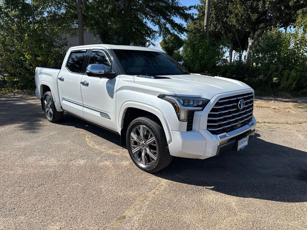 2023 Toyota Tundra Hybrid Capstone HV CrewMax Cab 4WD