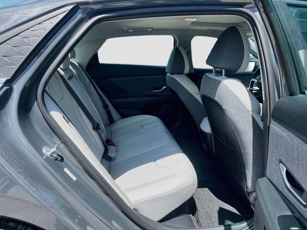 Used 2025 Gray Hyundai Limited image 28