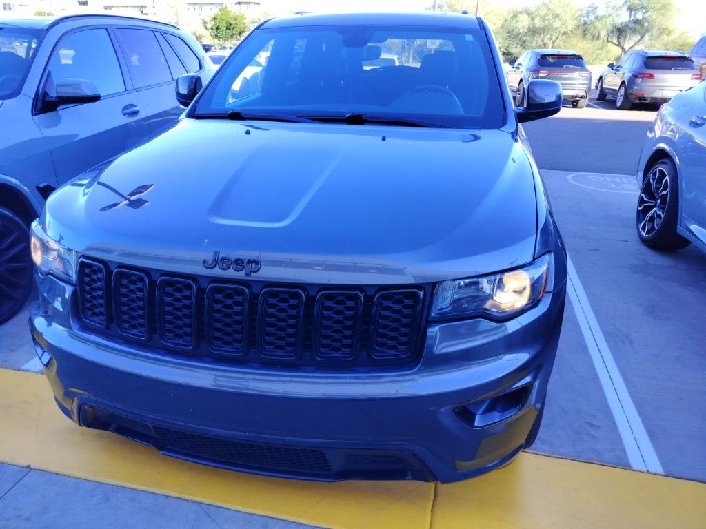 Thumbnail: 2019 Jeep Grand Cherokee - 2