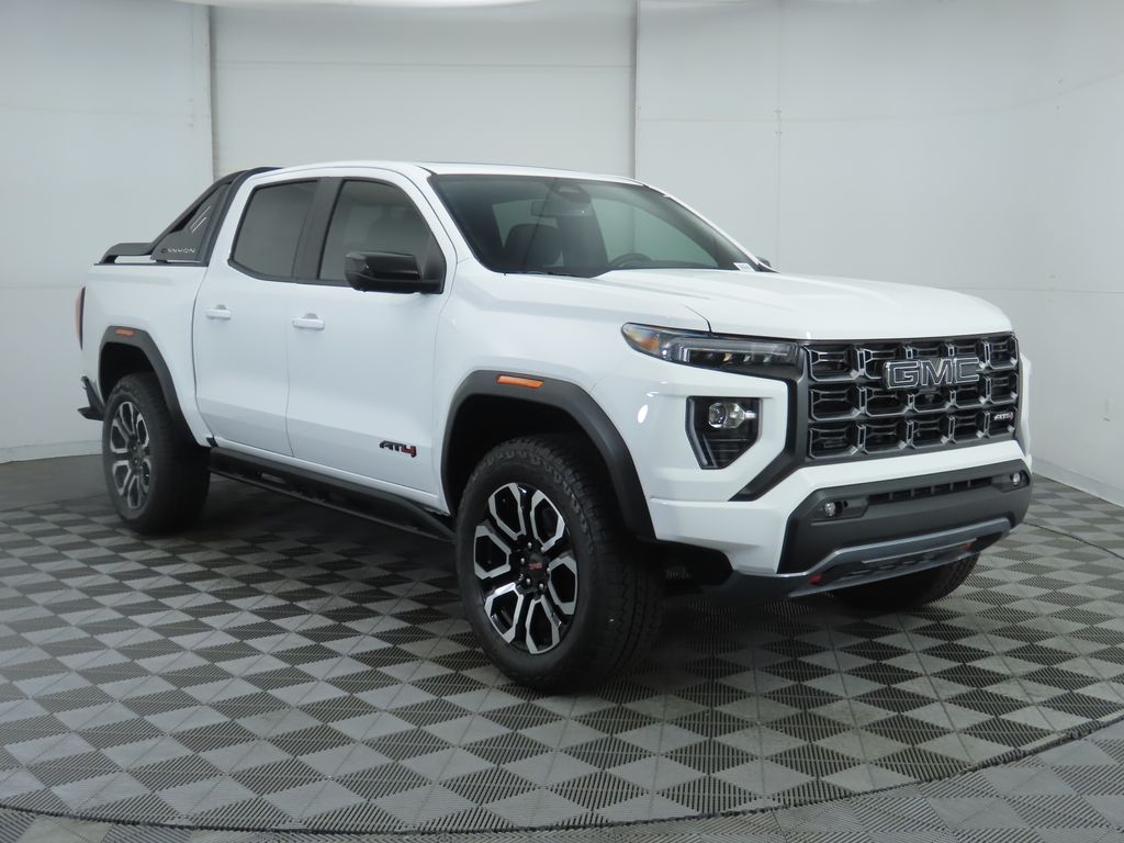 Thumbnail: 2025 GMC Canyon - 3