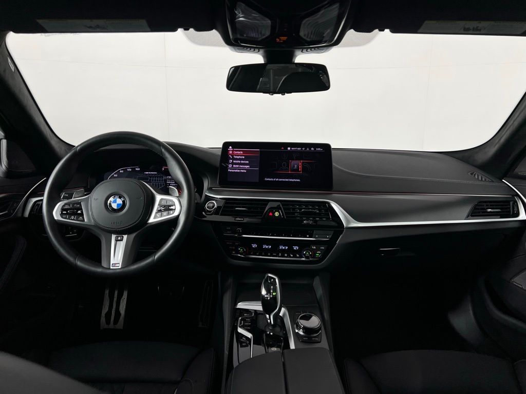 Thumbnail: 2023 BMW 5 Series - 17