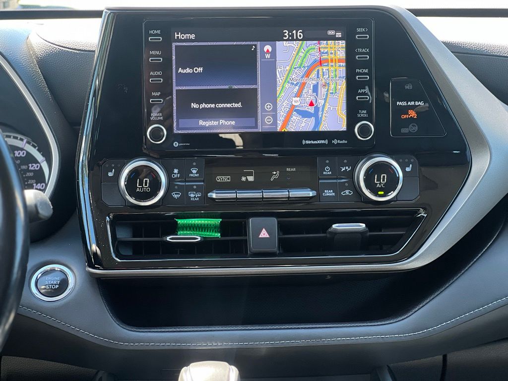 Used 2022 Toyota Highlander SUV