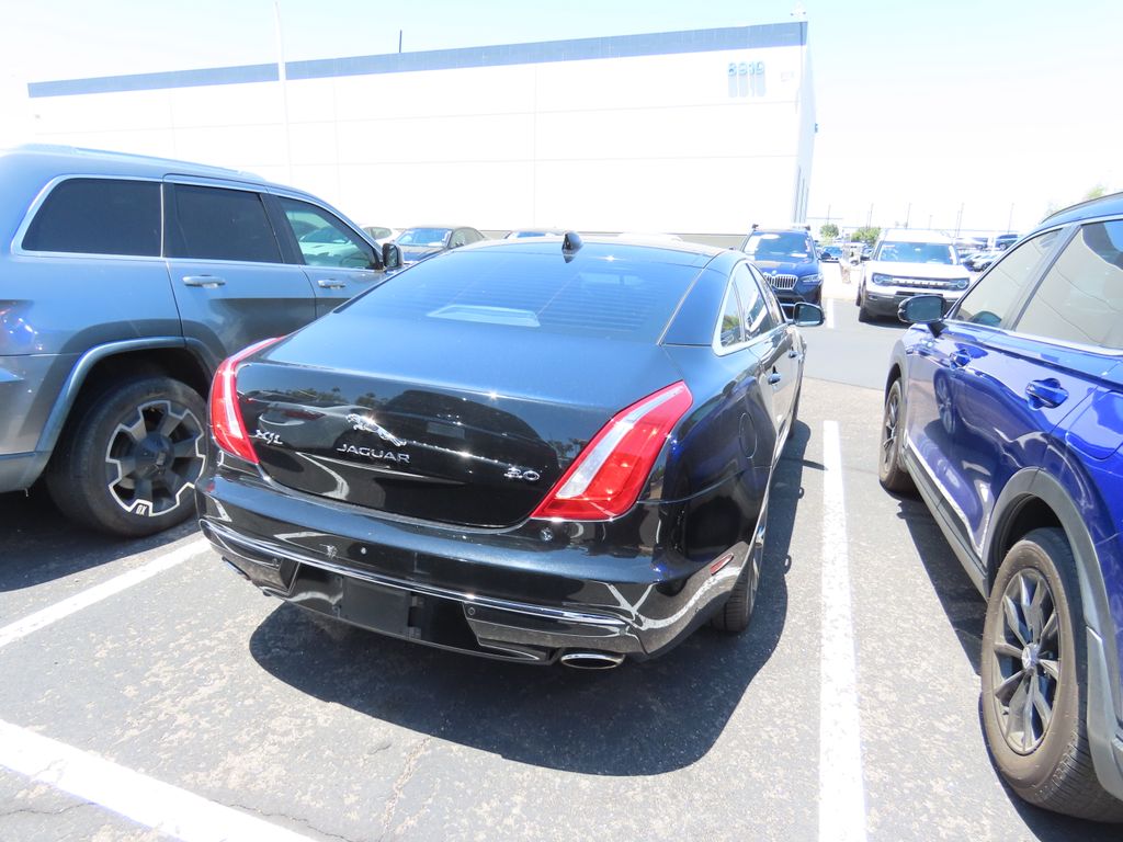 2017 Jaguar XJ XJL Portfolio 3
