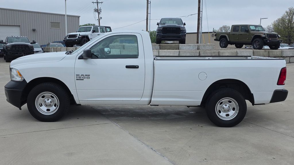 Used 2022 RAM Ram 1500 Classic Tradesman with VIN 3C6JR6DG9NG205556 for sale in Kansas City