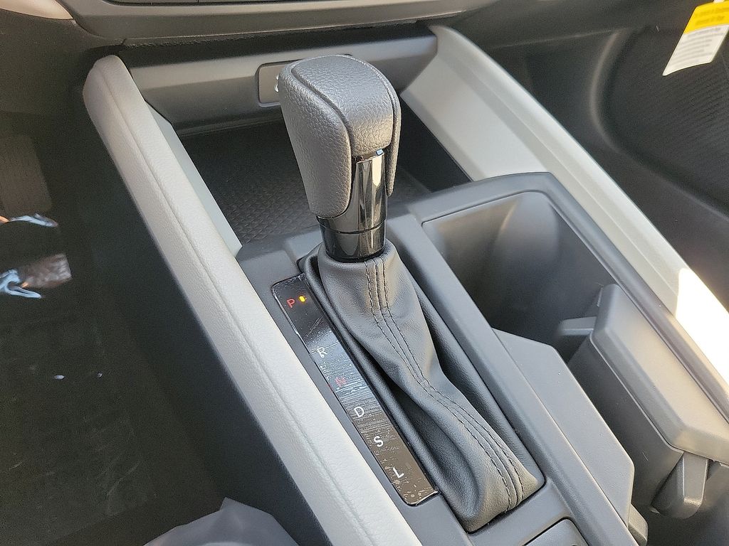 2025 Honda Accord SE 8