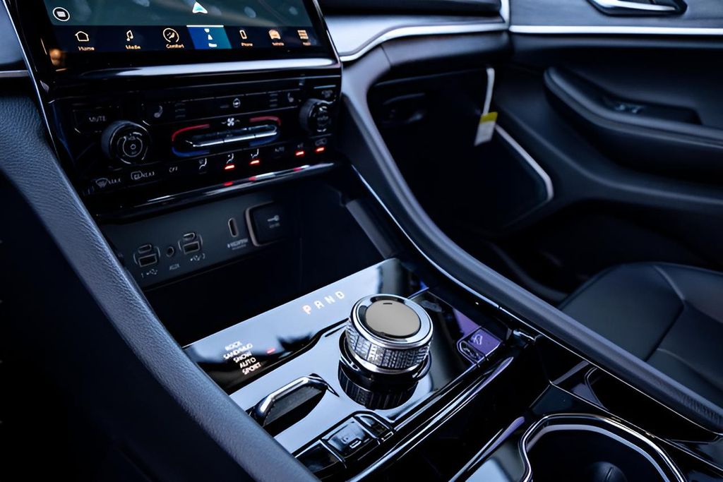 Used Car 2023 Jeep Grand Cherokee  4xe For Sale Under $60,000 In Austin, Texas