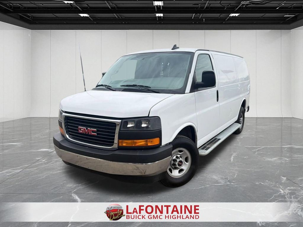 2024 GMC Savana Cargo 2500 RWD
