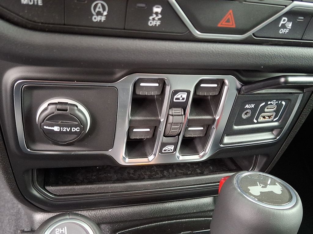 New 2026 Jeep Wrangler SUV
