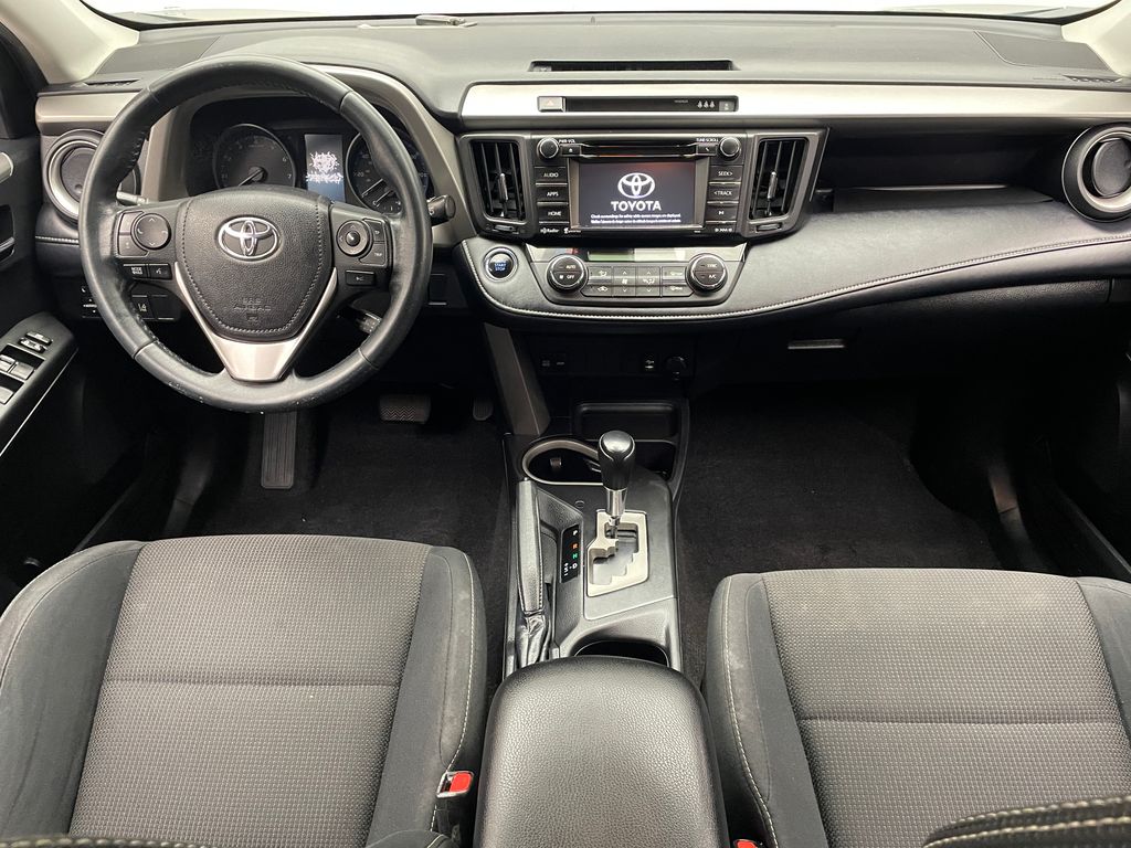 Thumbnail: 2018 Toyota RAV4 - 18