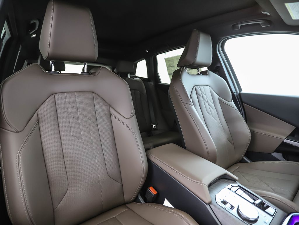 Thumbnail: 2026 BMW X3 - 32