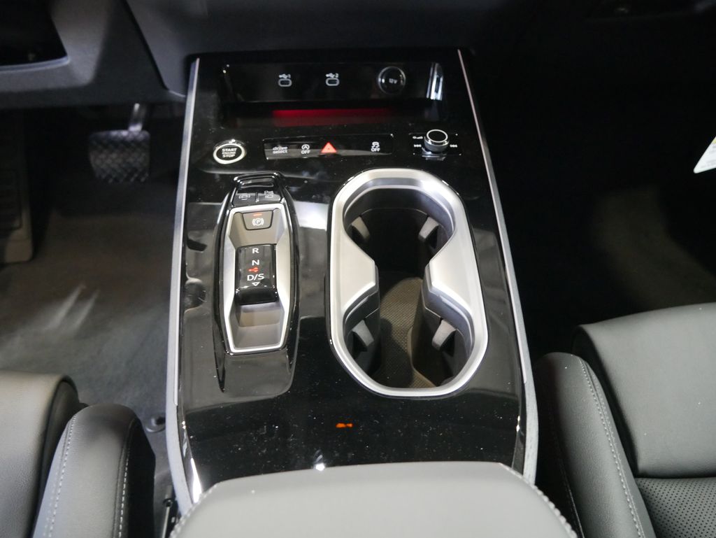 Thumbnail: 2026 Audi A6 - 26