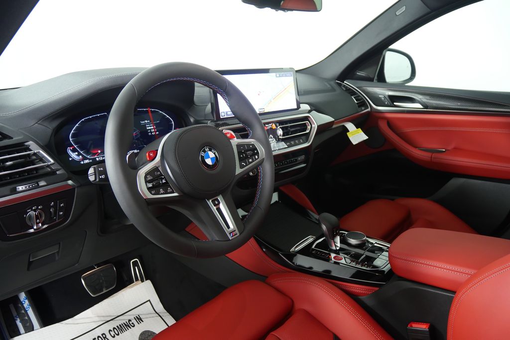 Thumbnail: 2025 BMW X4 - 13