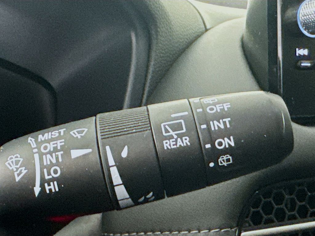 Used Car 2024 Honda Hr-v  Ex-l For Sale Under $30,000 In Austin, Texas