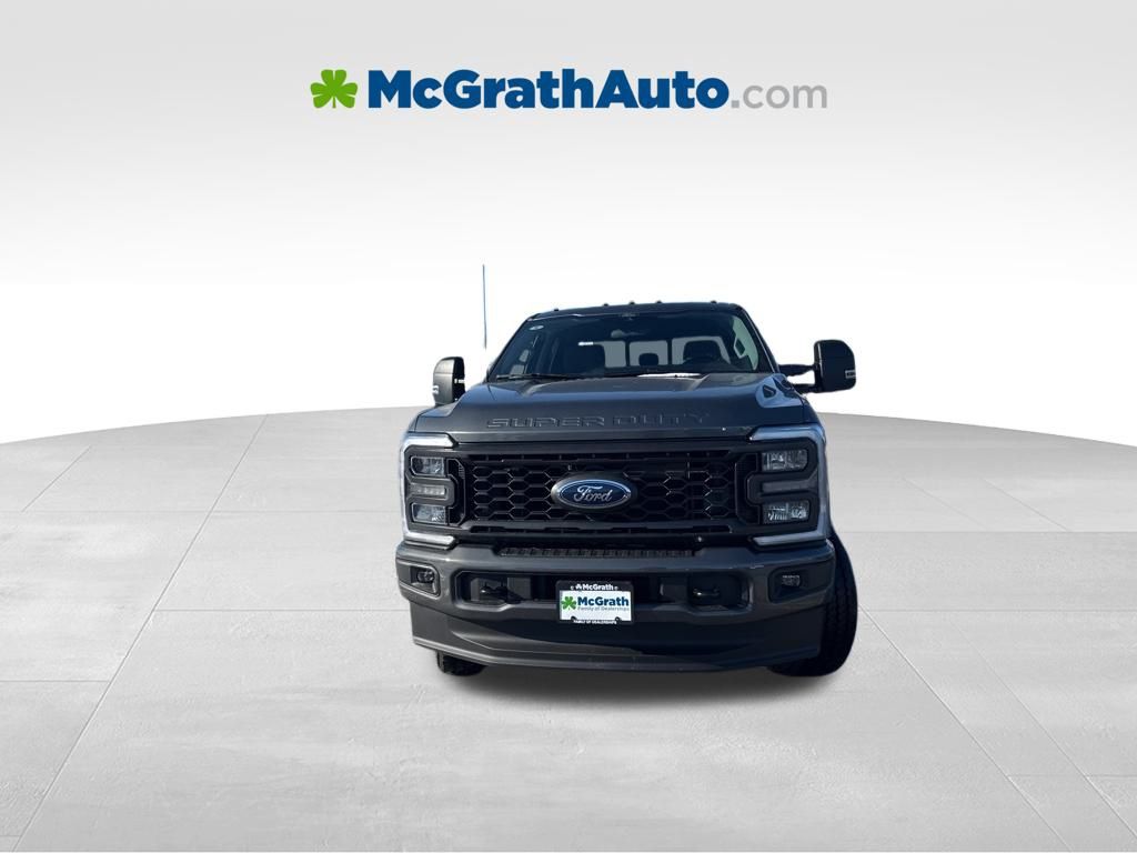 New 2026 Gray Ford XL image 9