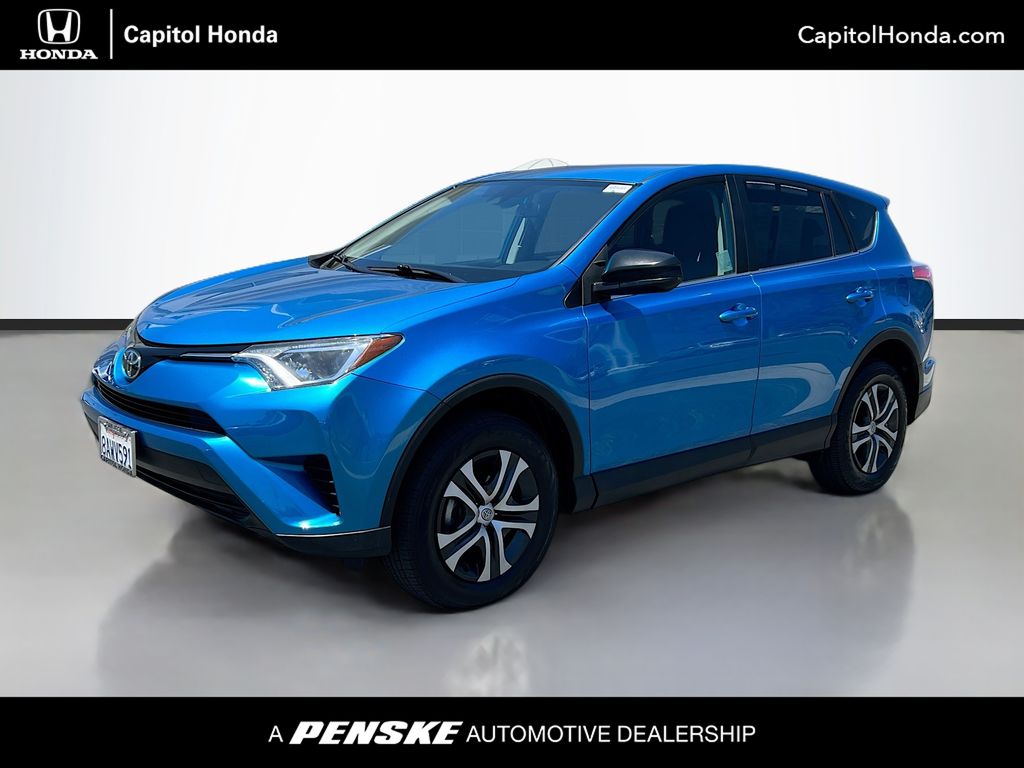Thumbnail: 2018 Toyota RAV4 - 1
