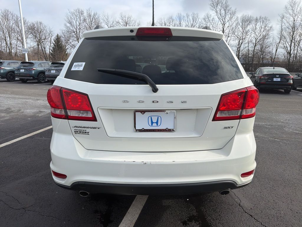 Thumbnail: 2016 Dodge Journey - 4