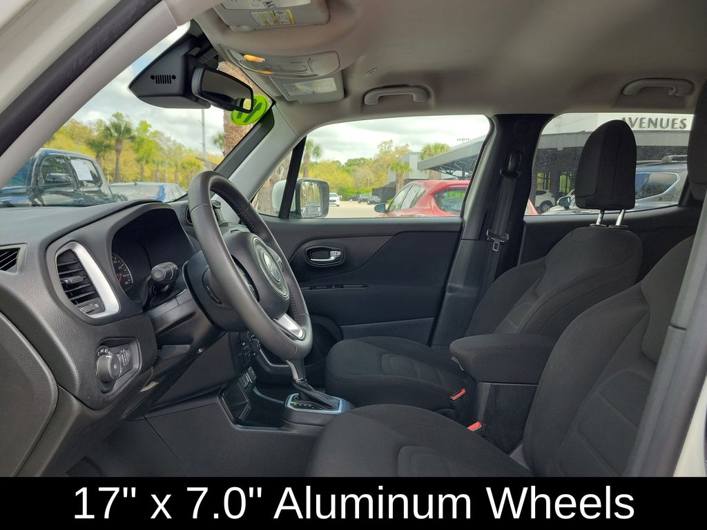 View vehicle photo 3