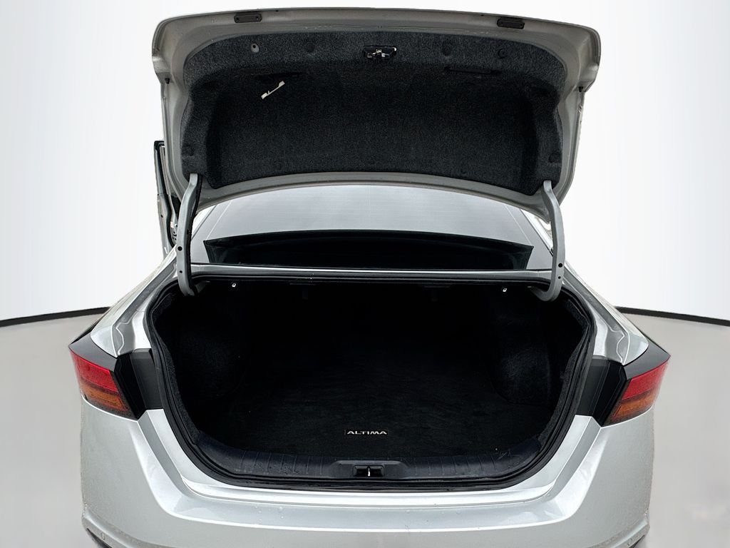 2021 Nissan Altima SV - Photo 27